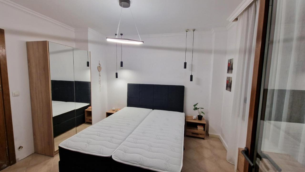 Eve Santa Marina Apartments - Sea, Pools, Relax Sozopol Bagian luar foto