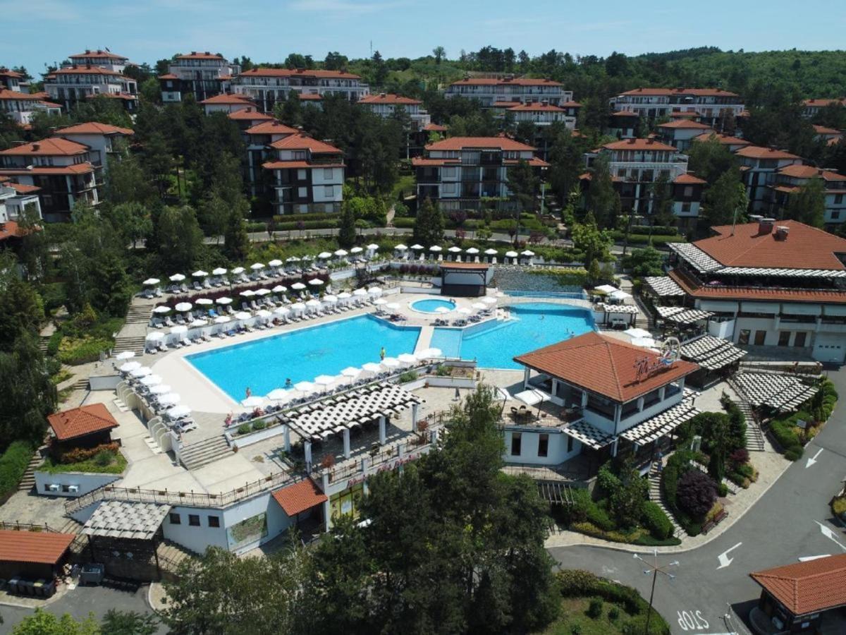 Eve Santa Marina Apartments - Sea, Pools, Relax Sozopol Bagian luar foto
